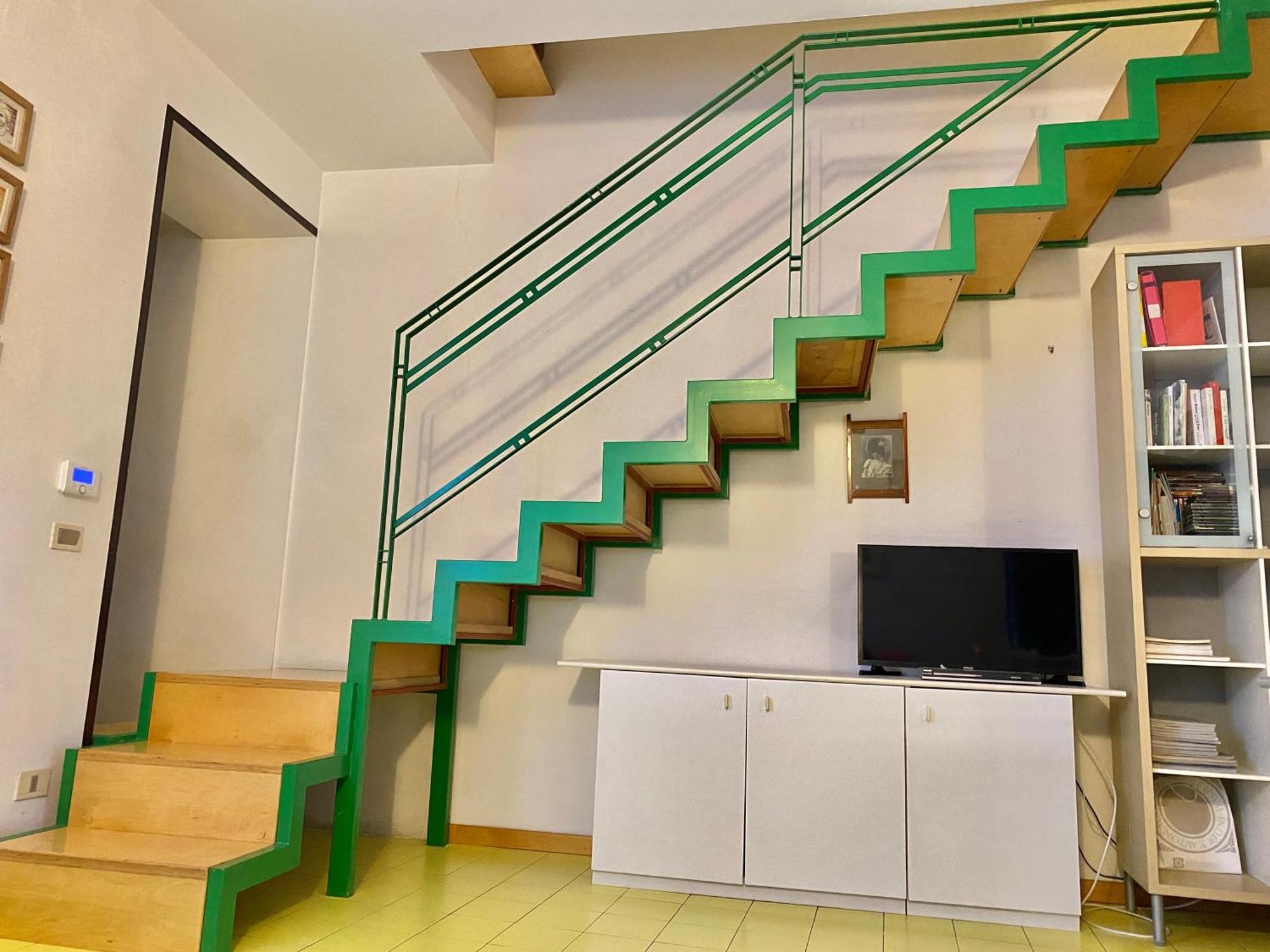 Super Apartment